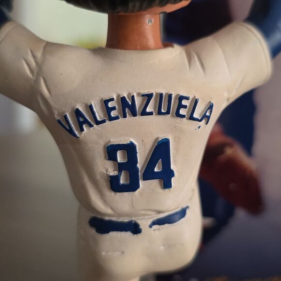 Los Angeles Dodgers 2006 Fernando Valenzuela Bobblehead - Picture 15 of 16